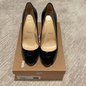 Authentic Christian Louboutin Very Prive 120 patent calf